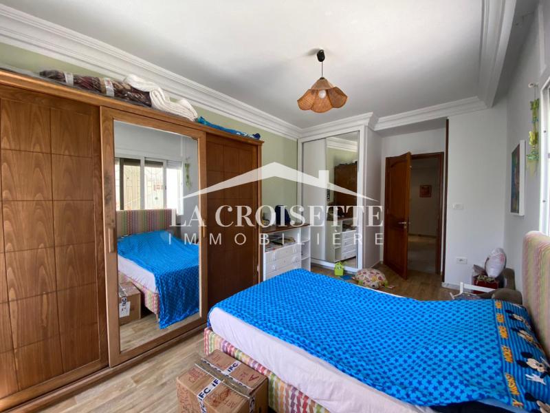 Villa avec jardin S+4 meublée à La Marsa